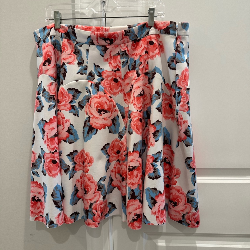 INC International Concepts White Skater Skirt with Pink & Blue Floral Print